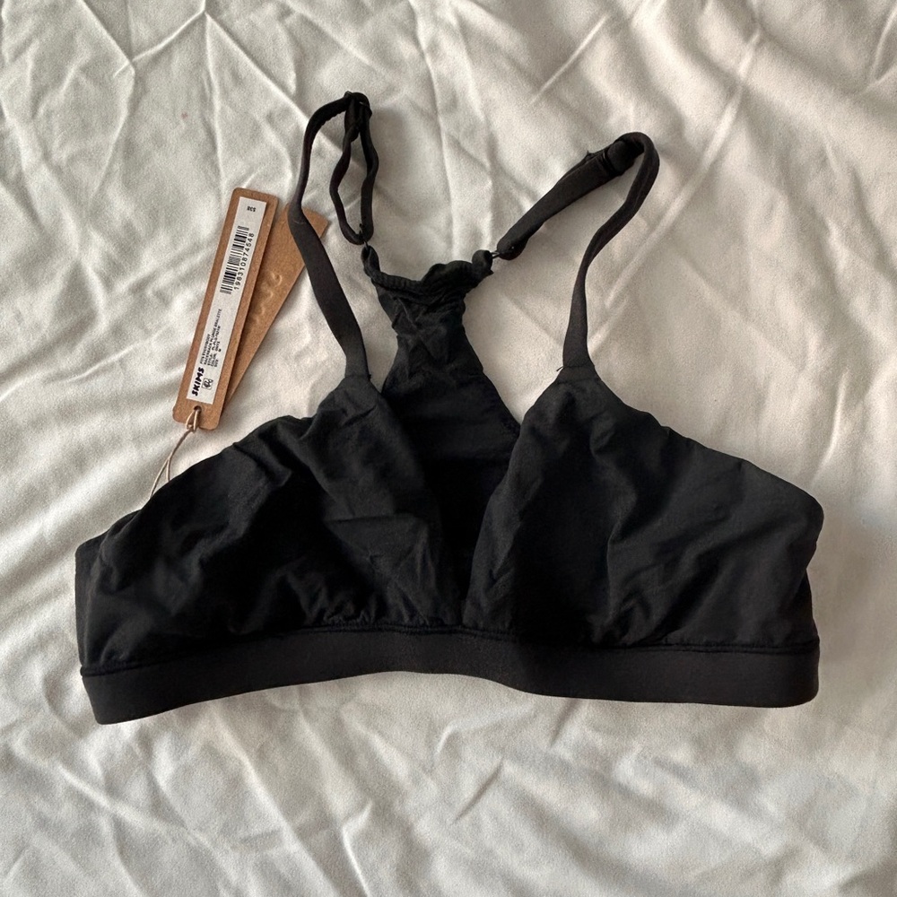 SKIMS Black Women's Intimate Bralette
